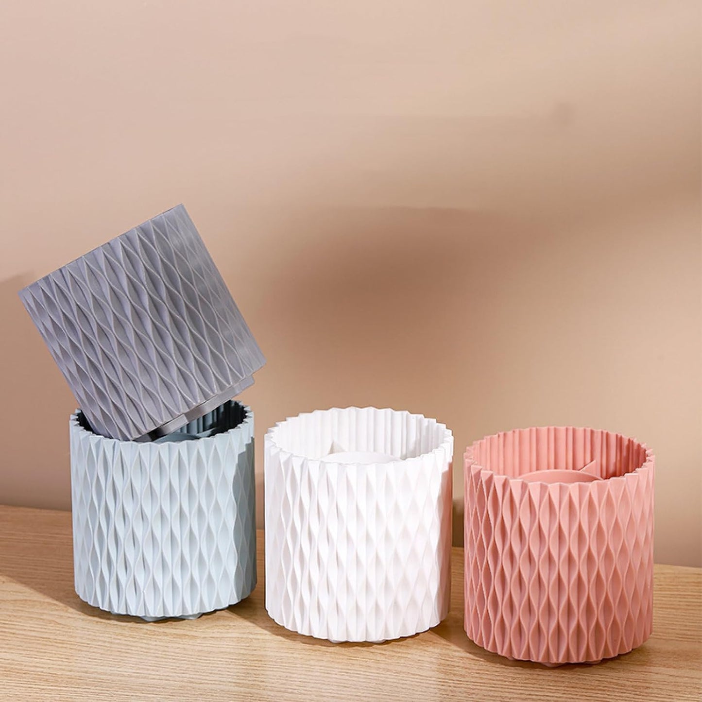 Diamond Style Cosmetics Organizer