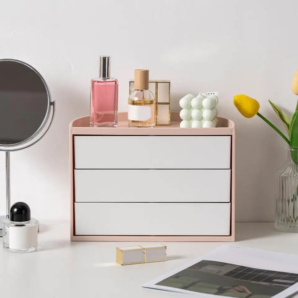 Semicircle cosmetic organizer