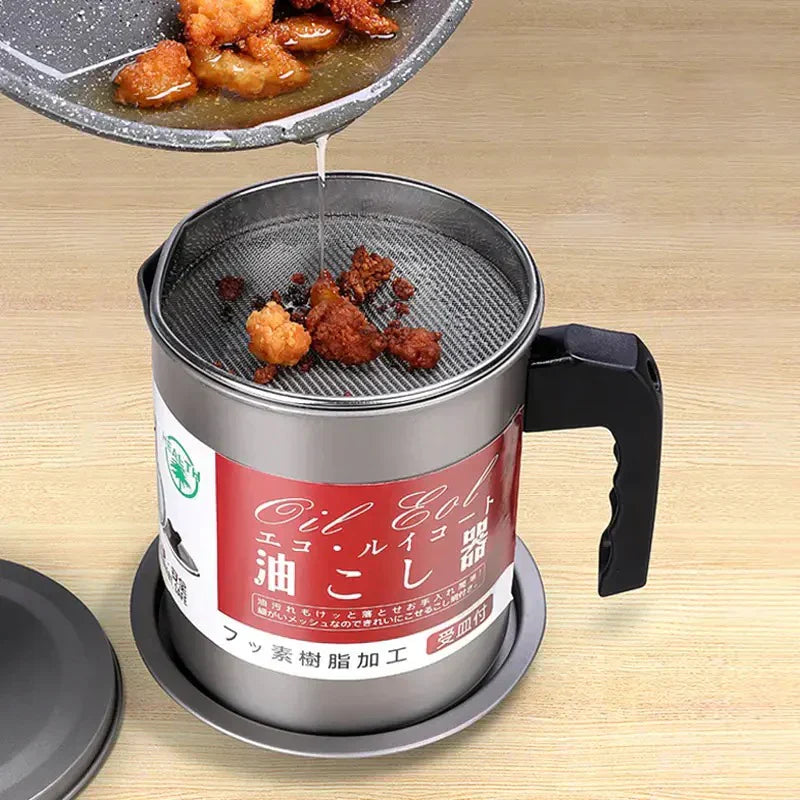 Oil storage and filteration pot with lid