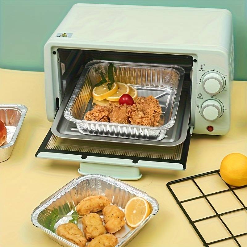 10 Pack of Aluminum Disposable Foil Plates