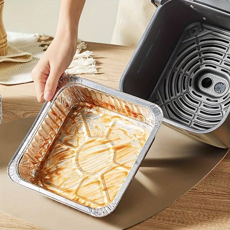 10 Pack of Aluminum Disposable Foil Plates